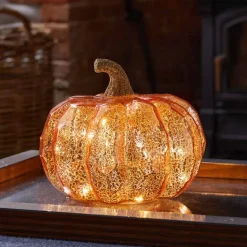 Die wohl schönste Herbst-Deko-Idee: ein Leuchtkürbis aus Glas