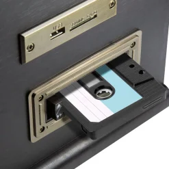 Digitalisierung und Technik in einem nostalgischen Gehäuse