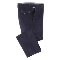 Eine Cordhose der smarten Art