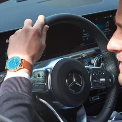 Extravagant: Einzeigeruhr mit Funktechnik