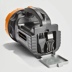 Geballte Lichtpower mit CREE- und COB-Technologie!