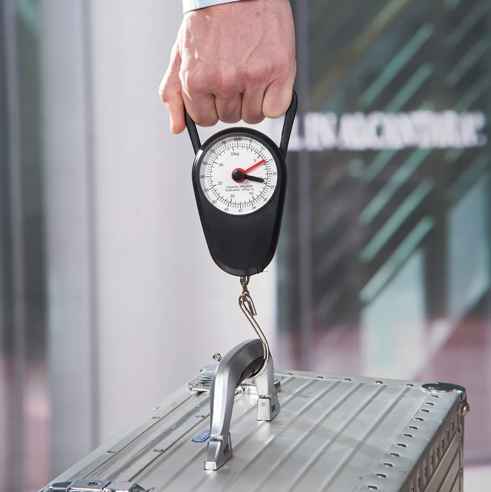 Gepäckgebühren vermeiden – mit der 2-in-1-Kofferwaage