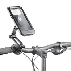 Hände am Lenker, Smartphone im Blick!