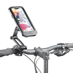 Hände am Lenker, Smartphone im Blick!