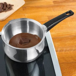 Kochen ohne kratzen: In diesem Topf brennt nichts an!