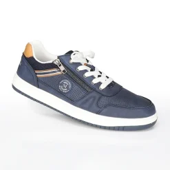 Modisch und bequem: Sneaker mit Kontrasten