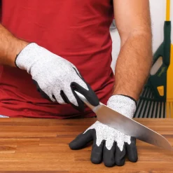 Sicher in Haus und Garten arbeiten – mit geschützten Händen