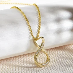 Unendliche Liebe – zeitlos tragbar mit echtem Gold veredelt