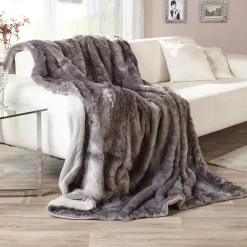 Weich und dicht, wie das Winterfell eines Wolfs!