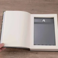Wertsachen perfekt versteckt – zwischen echten Buchseiten!