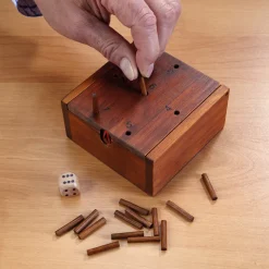 Würfelspielspaß auf 10 x 10 cm – ideal für die Reise