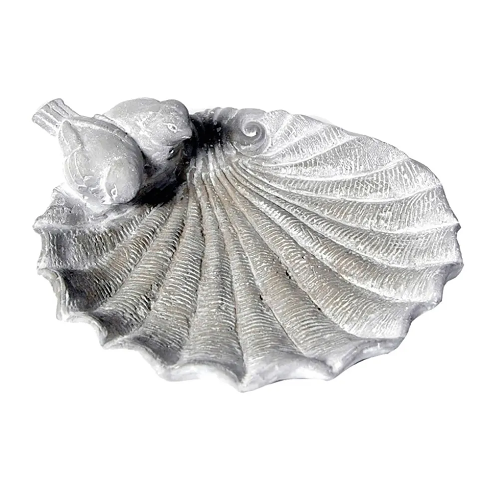 Zement-Vogeltränke in Fossil-Optik